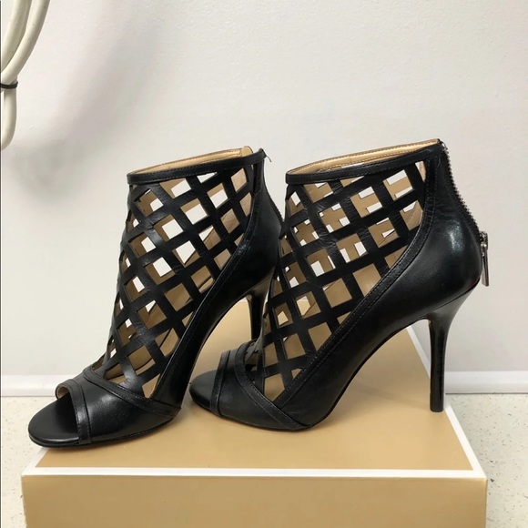 MICHAEL Michael Kors Shoes - Michael Kors Yvonne heeled booties